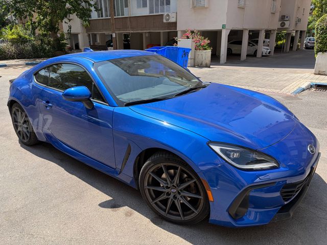 סובארו BRZ