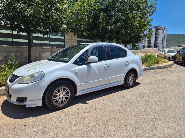 מודעת רכב סוזוקי SX4