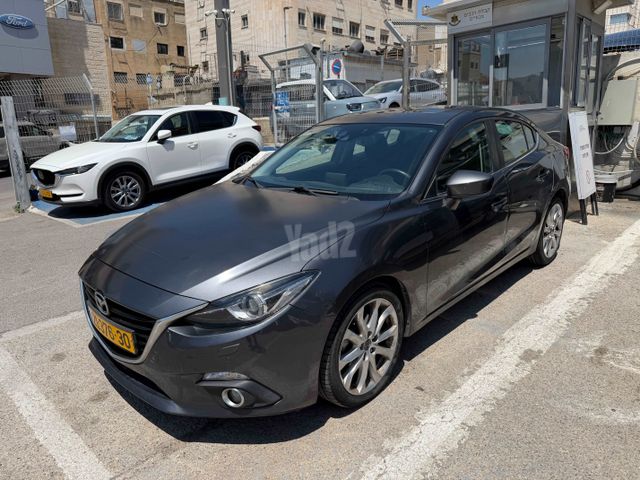 מודעת רכב מאזדה 3