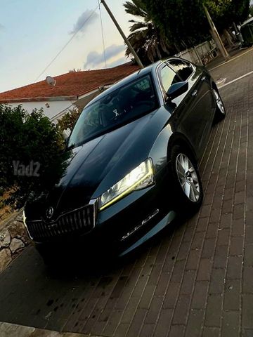 מודעת רכב סקודה סופרב