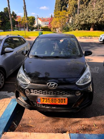 יונדאי i10