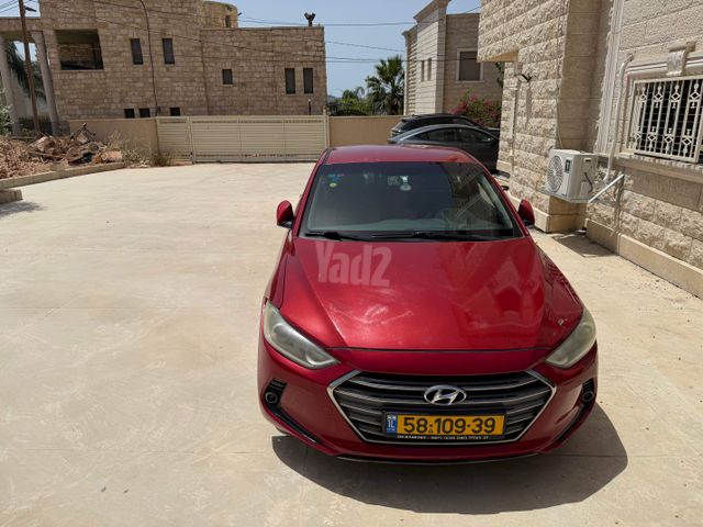 יונדאי אלנטרה
