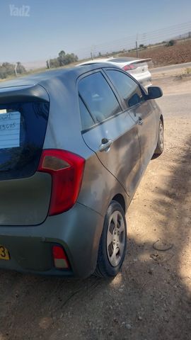 קיה פיקנטו