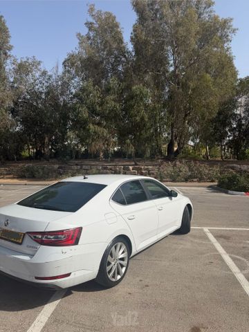 סקודה סופרב