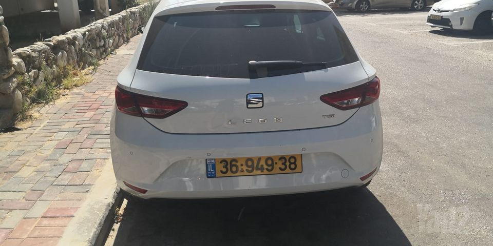 סיאט לאון