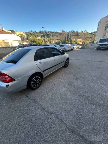 מודעת רכב טויוטה קורולה