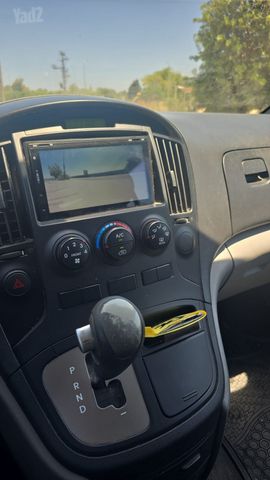 יונדאי H-1 / i800