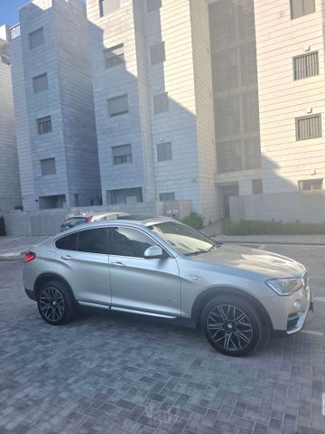ב מ וו X4