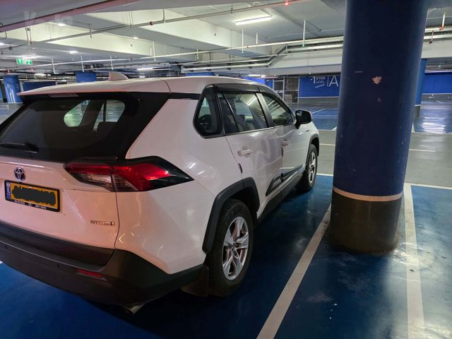 טויוטה RAV4