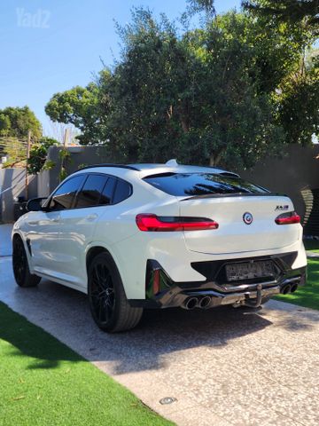 ב מ וו X4 M