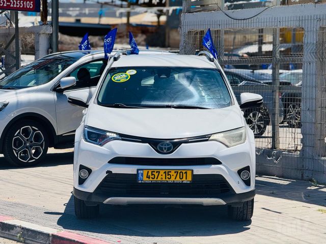 מודעת רכב טויוטה RAV4