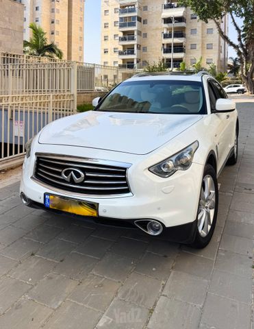 מודעת רכב אינפיניטי QX70