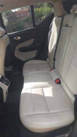 וולוו XC40