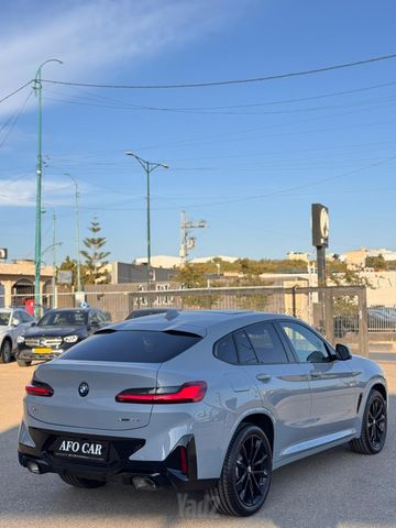 ב מ וו X4
