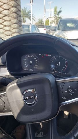 וולוו XC40