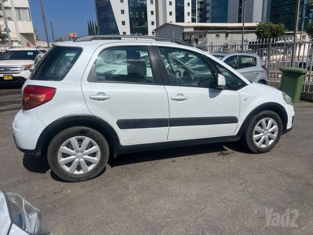 סוזוקי SX4