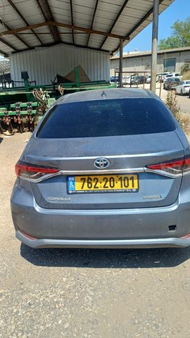 מודעת רכב טויוטה קורולה