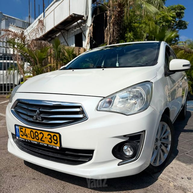 מיצובישי אטראז'