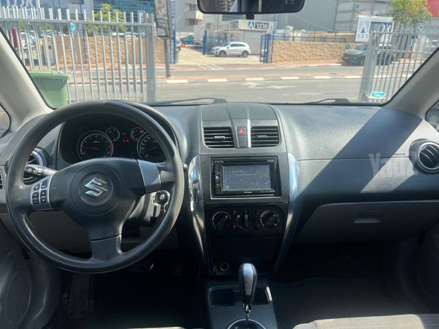 סוזוקי SX4