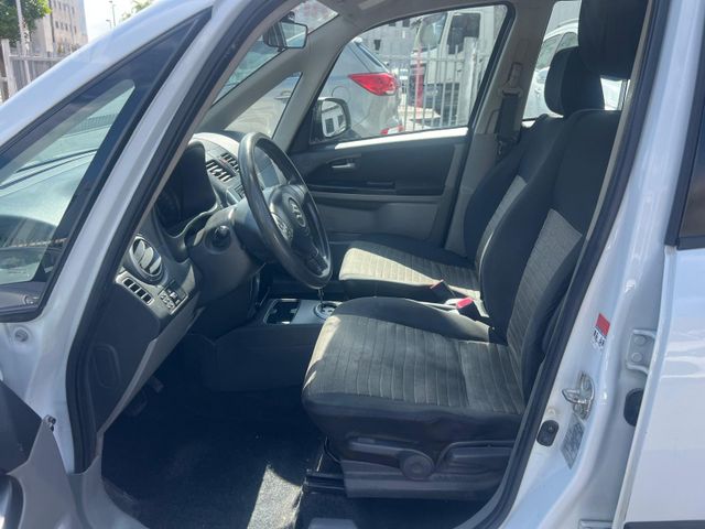 סוזוקי SX4