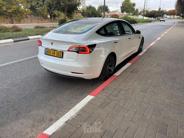 טסלה מודל 3