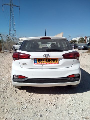 מודעת רכב יונדאי i20 2