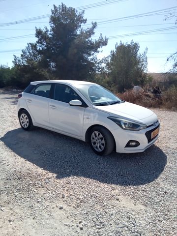 יונדאי i20
