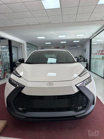 טויוטה C-HR
