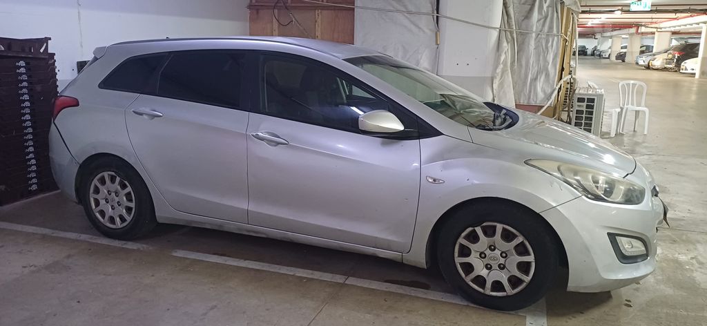 i30 Inspire אוט׳ סטיישן / טורר 1.6 (135 כ״ס) [2012-2015]