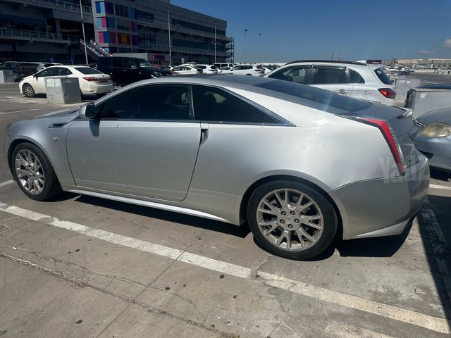 מודעת רכב קאדילק CTS