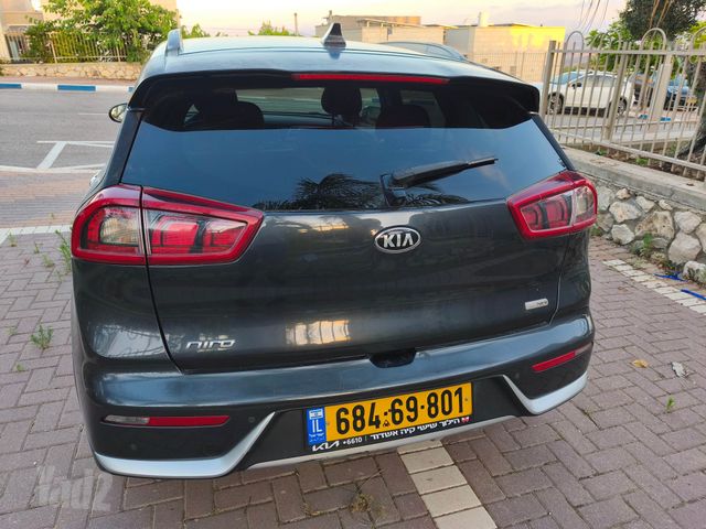 קיה נירו
