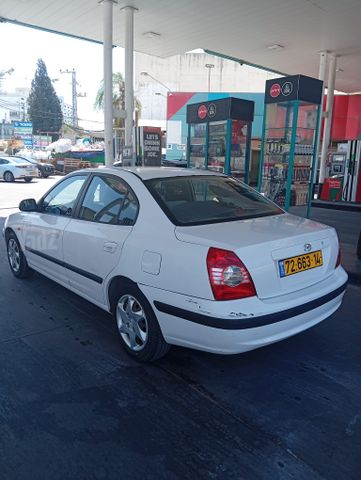 יונדאי אלנטרה