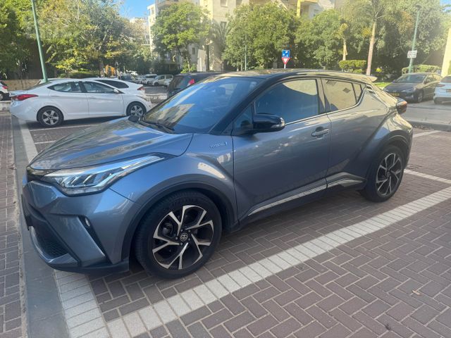 טויוטה C-HR