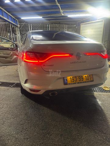 רנו מגאן