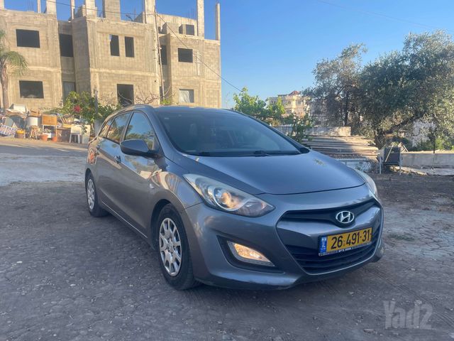 יונדאי i30
