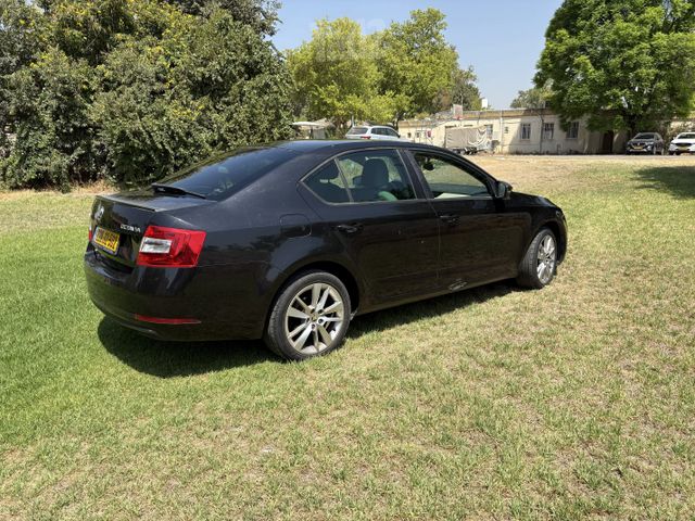 סקודה אוקטביה 