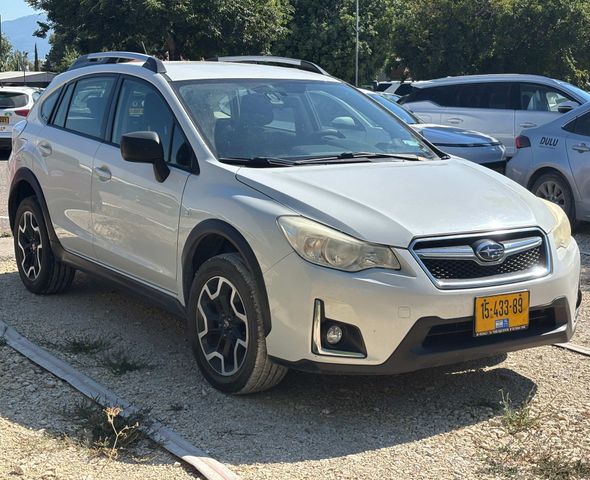 מודעת רכב סובארו XV