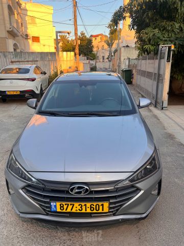 יונדאי אלנטרה