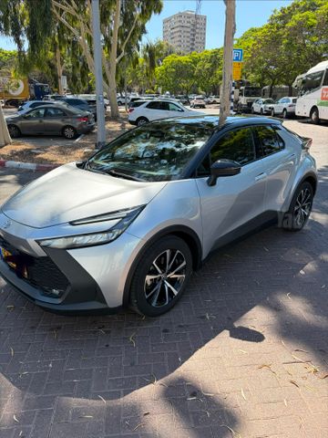 טויוטה C-HR