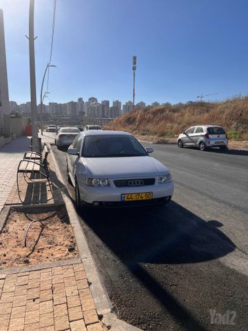 מודעת רכב אאודי A3