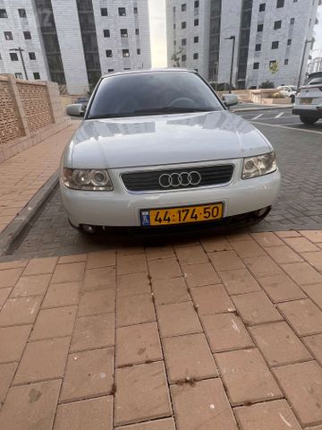 אאודי A3