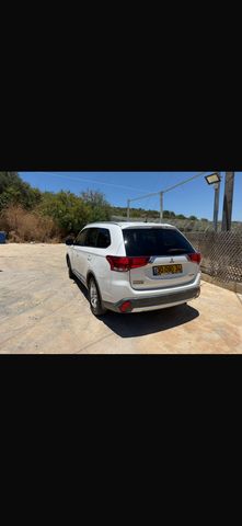 מודעת רכב מיצובישי אאוטלנדר