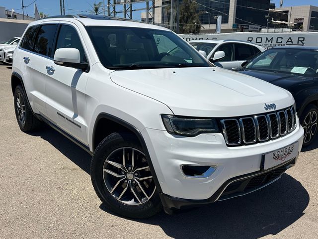 מודעת רכב ג'יפ גרנד צ'ירוקי