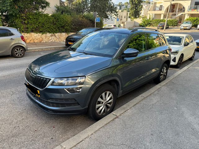 מודעת רכב סקודה קארוק