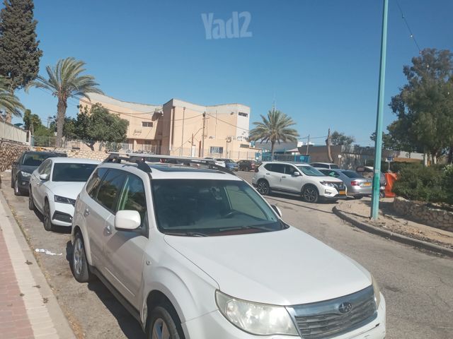 מודעת רכב סובארו פורסטר
