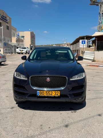 יגואר F-Pace