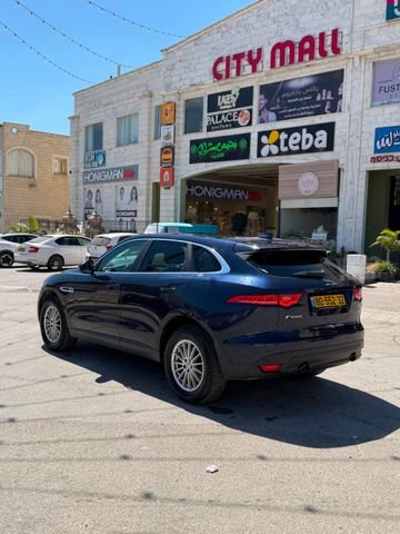 יגואר F-Pace