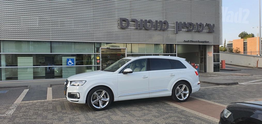 מודעת רכב אאודי Q7