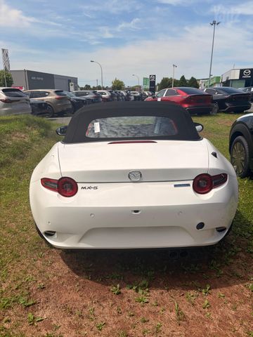 מאזדה MX-5