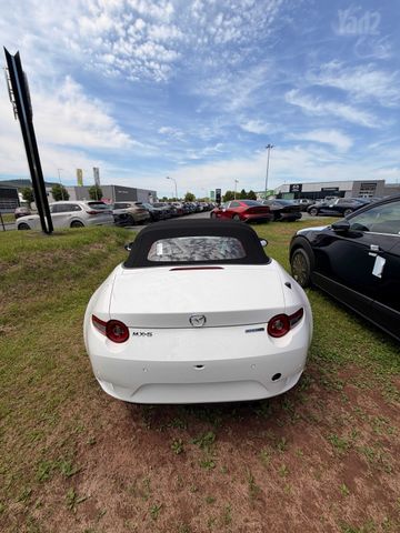 מאזדה MX-5